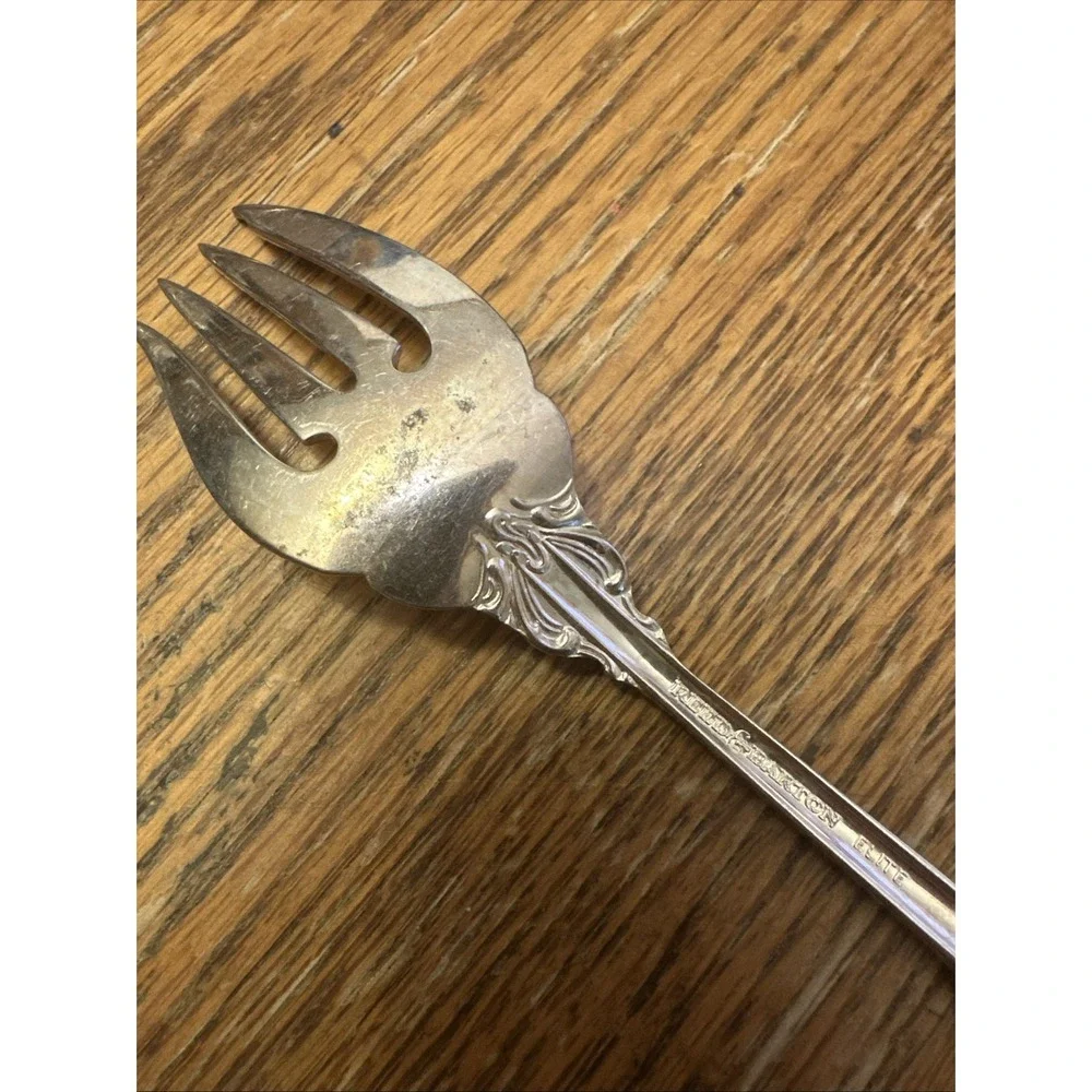 Reed & Barton Elite Silverplate Chambord Setting For 4‎ 1985